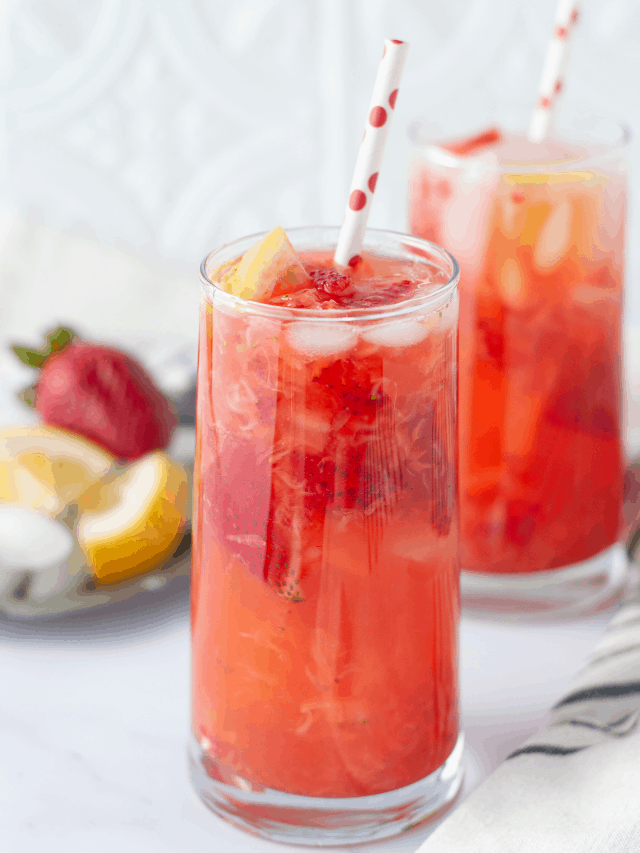 Sparkling Hard Strawberry Lemonade