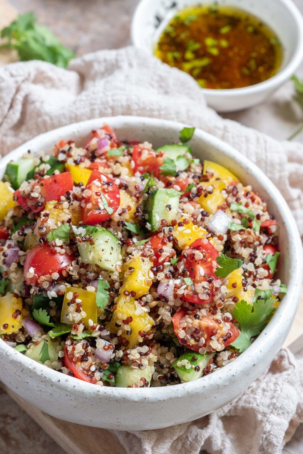 Easy Quinoa Salad - Hungry Foodie